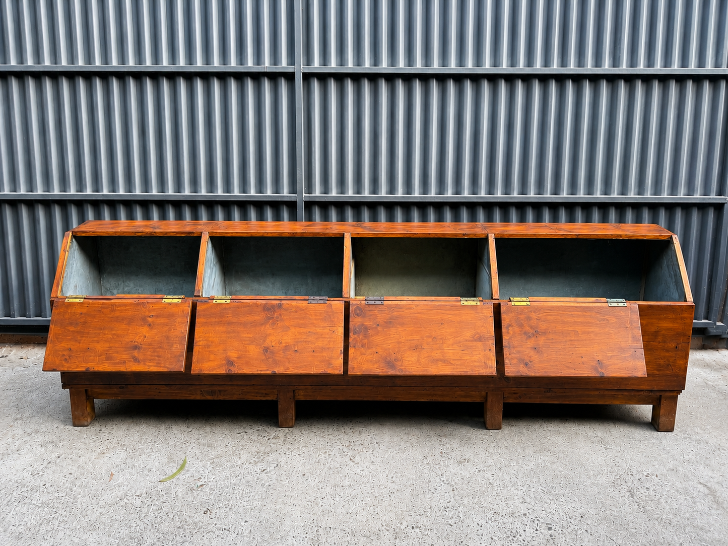 Mueble repostero